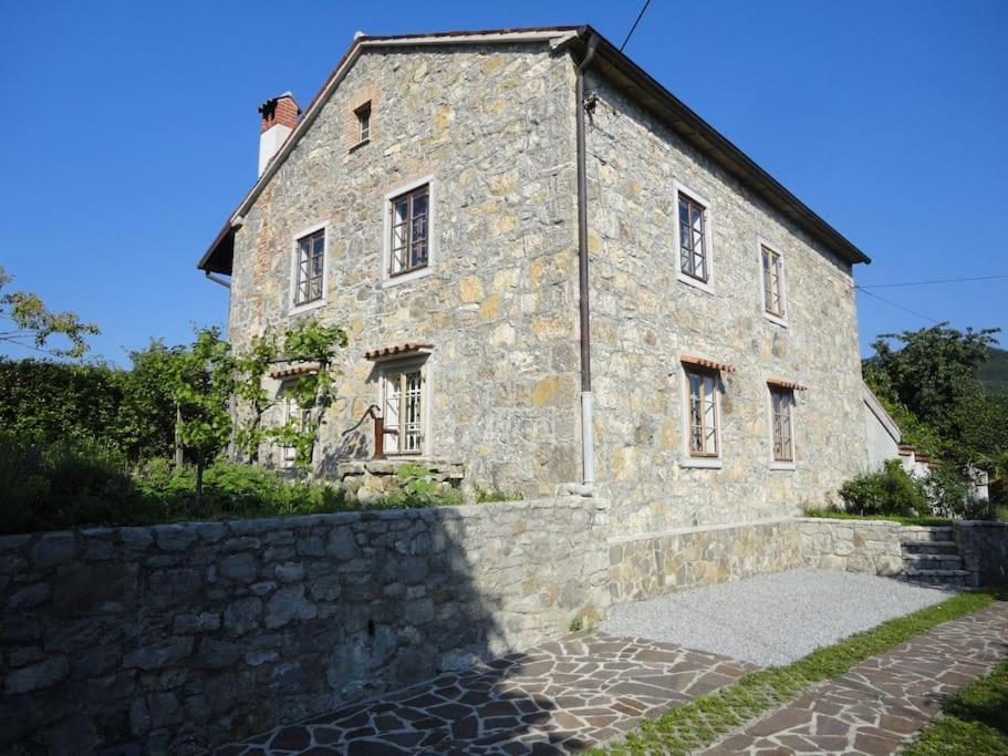 A Lovely House In Vipava Valley Exteriér fotografie